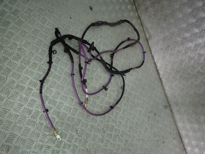 фото №1, Audi a8 4n d5 жгут шланг аккумулятора 4n0133824aa