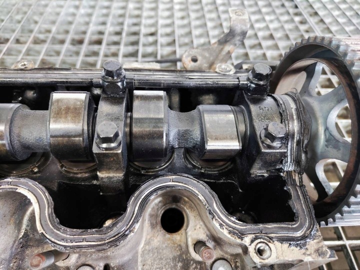 фото №7, Комплектная головка двигателя вал opel astra h iii 1.9 cdti z19dt 55193091