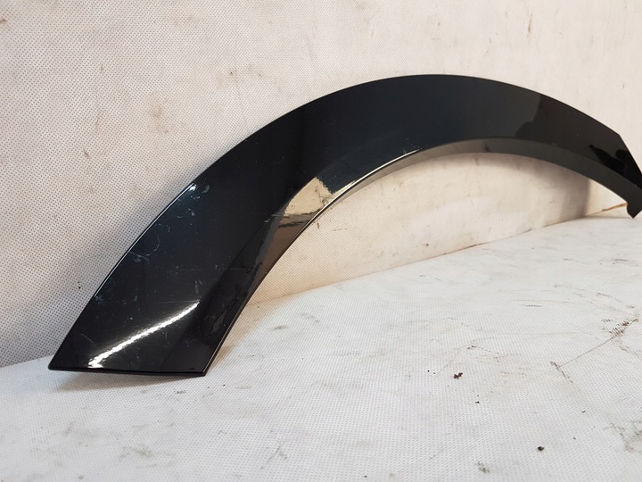 фото №5, Audi e-tron 4ke 19- планка na крыло правый зад org ly9t