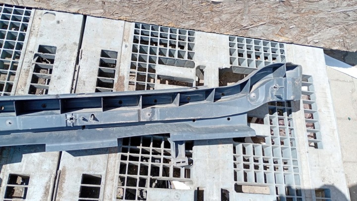 фото №7, Балка бампера зад citroen xsara picasso 2.0dhi 9631247780
