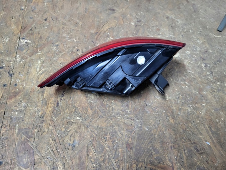 фото №7, Audi a-4 a4 b9 8w9 лампа задня зад права