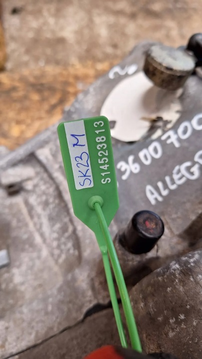 фото №8, Коробка передач 1693600700 mercedes w169 w245 2.0 cdi