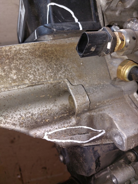 фото №8, Двигун стійка голий skoda fabia iii 1.0 70kw dkl