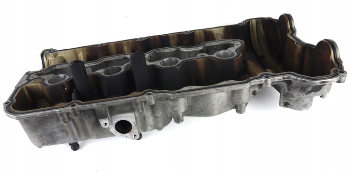 фото №14, Bmw f01 f10 4.4 v8 n63b44a кришка клапанів права