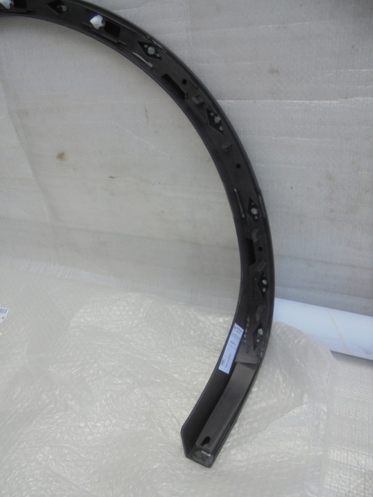 фото №7, Новая ori oem номер молдинг крыльев правая зад vw touareg ii 2 7p r-line 7p6854820a