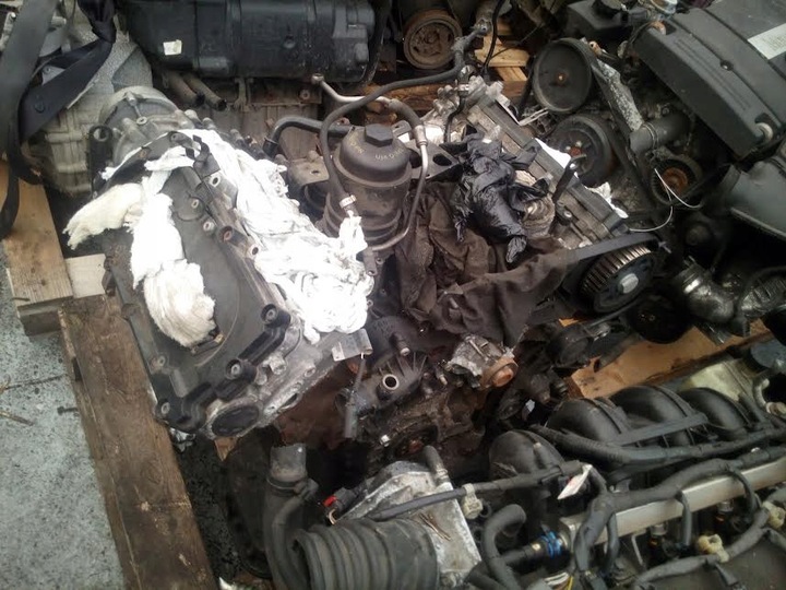 фото №1, Audi a4 b8 2.7 tdi cam двигатель