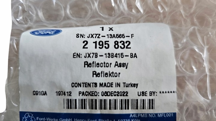 фото №13, Отражатель бампера p+l ford focus iv универсал jx7b-13b414 jx7b-13b415 оригинал новое