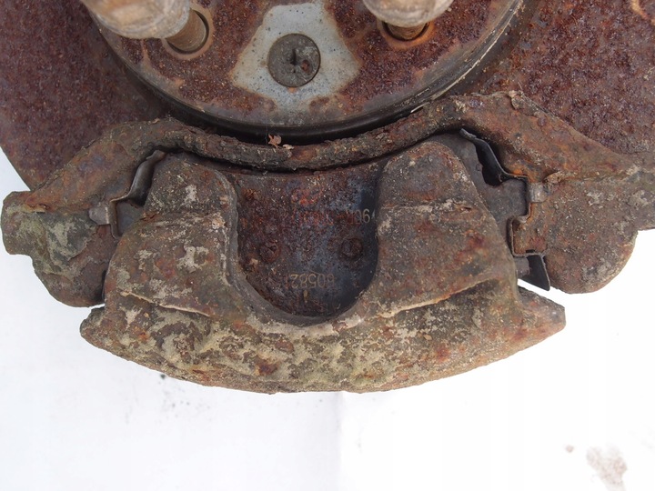 фото №4, Ступиця поворотна опора праві перед mazda 6 2.0 b 2011r