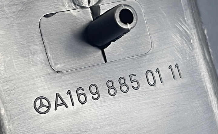 фото №10, Оригинал mercedes b-klasa 245 планка бампера зад a1698850111