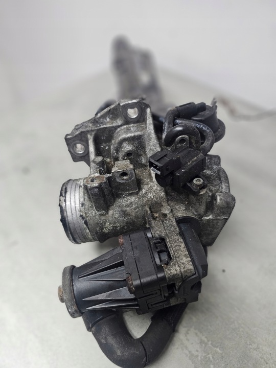 фото №14, Радіатор вихлопних газів клапан egr volvo c30 i s60 ii 2.0 d5204t2 30757742