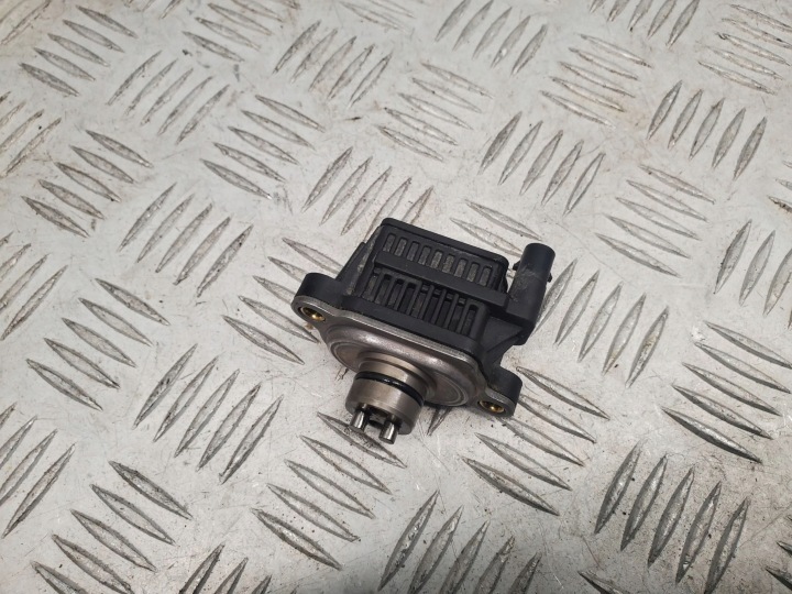фото №6, Audi q7 4m 06m906048f клапаны