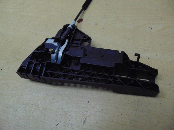 фото №9, Кронштейн кріплення ручка audi q3 8u0837886