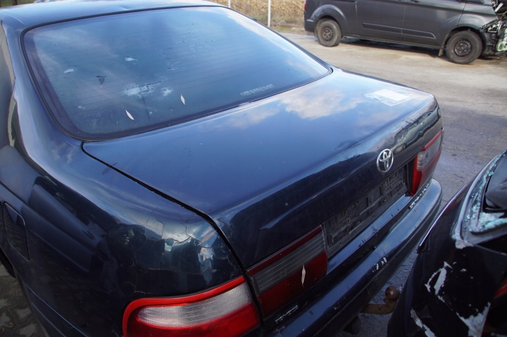 фото №7, Кришка багажника 742 toyota carina e
