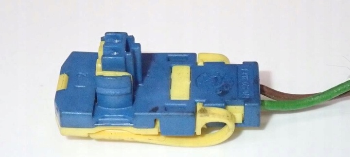 фото №5, Разъём штекер соединитель audi a4 b8 8z0972562a 6006