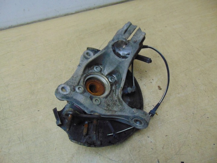 фото №11, Поворотна опора ступиця права перед vw passat b7 2.0 tdi 4x4 4motion