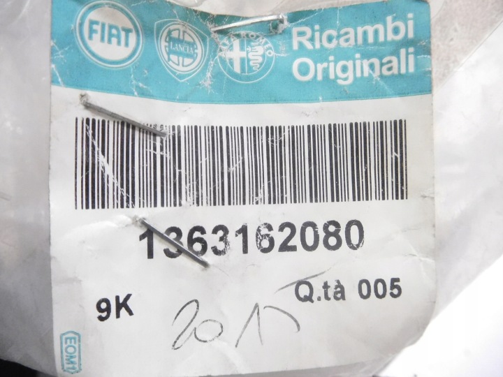 фото №10, Зажим жгуты электрический правое fiat ducato oem номер 1363162080