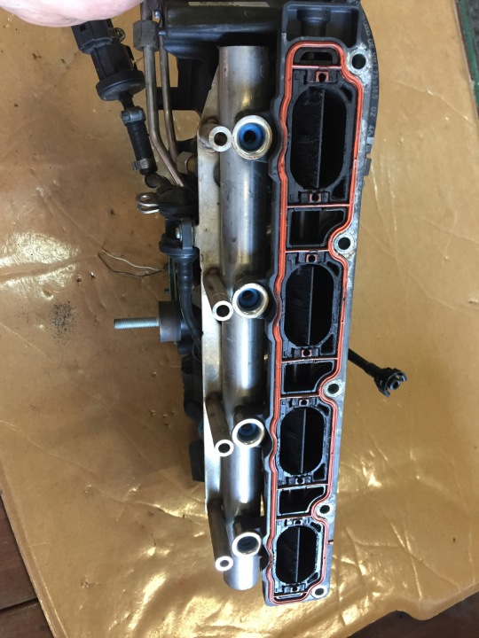 фото №9, Audi a6 c6 2.0 tfsi коллектор впускной 06d133192g