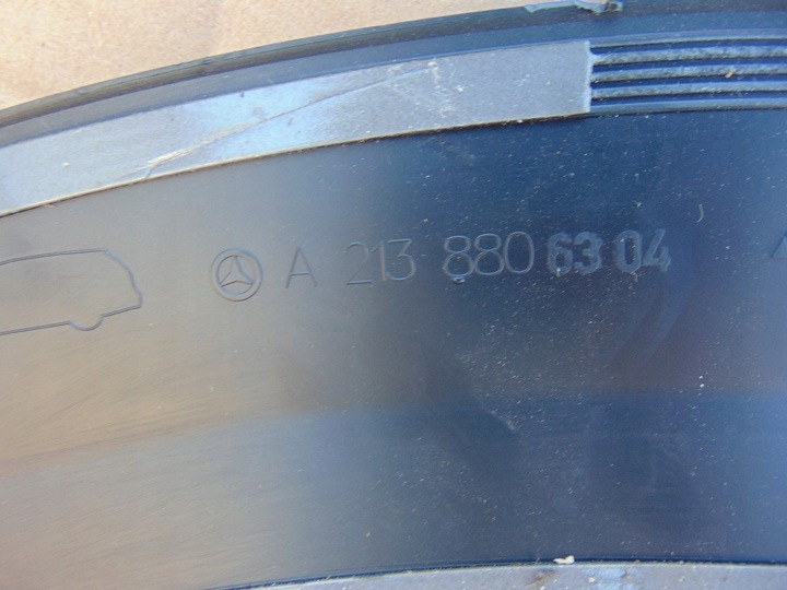 фото №14, Накладка крила лівий зад mercedes w213