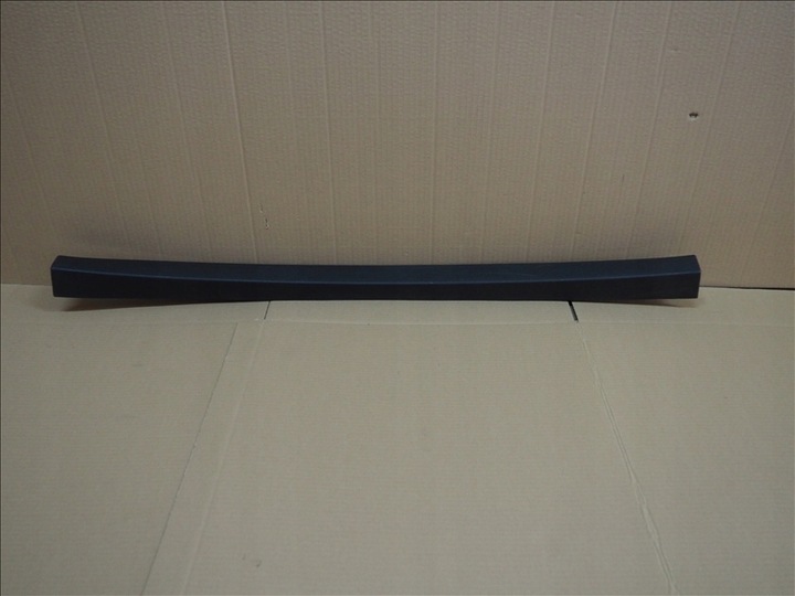 фото №1, Планка накладка ременя заднього багажника audi q7