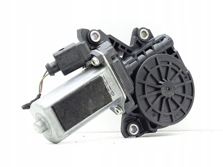 фото №1, Моторчик dociągu дверь левый перед audi a8 s8 d4 4h 4f0837059