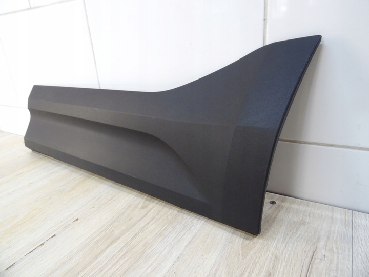 фото №1, Volvo xc40 ii планка двері лівий зад 31448318 llu