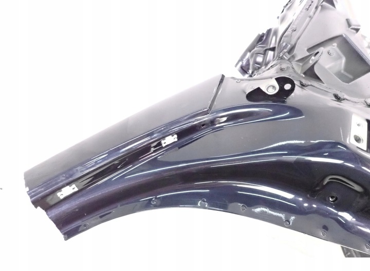 фото №9, Фартук крыльев четверть правый перед lx5r a8 d4