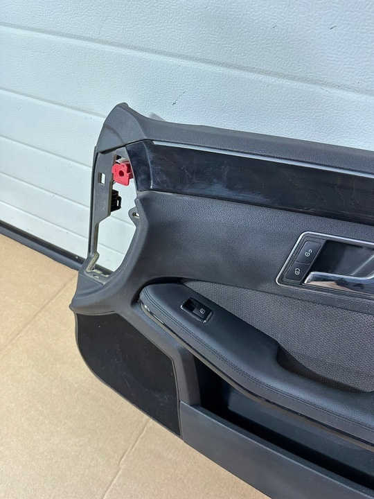 фото №5, Боковина двері праві перед, праві переднє mercedes e клас w212 eu матеріал