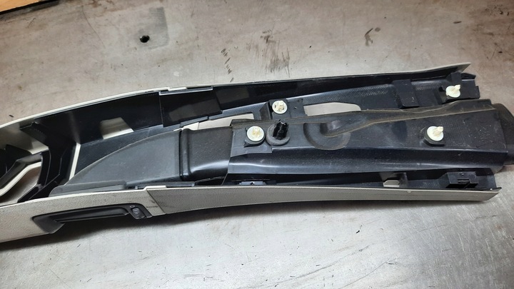 фото №6, Oosłona стійка середнього права volvo s60 00-09r