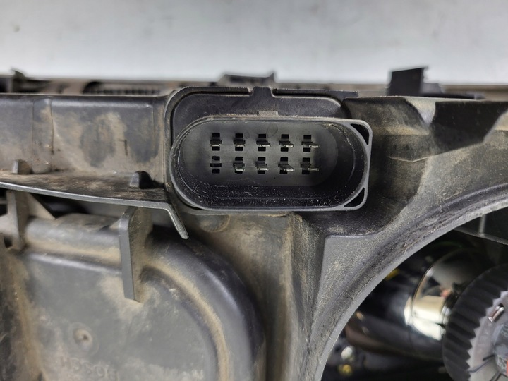 фото №13, Audi s8 d2 a8 4.2 рестайлинг 00r лампа левая ксенон европа