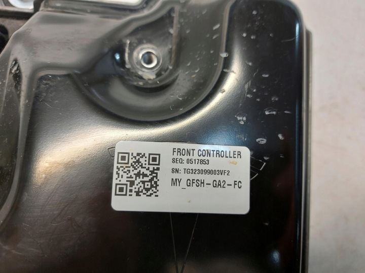 фото №5, Tesla модель y 2023r модуль блок управления  комфорта 1583991-10-d