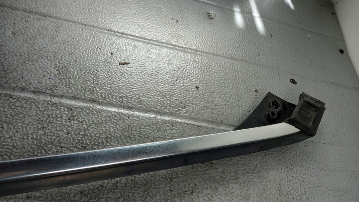 фото №4, Планка декоративна лівий перед volvo s80 v70 30784290