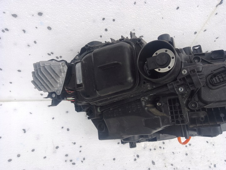 фото №8, Vw arteon лампа левая фара полный led 3g8941035