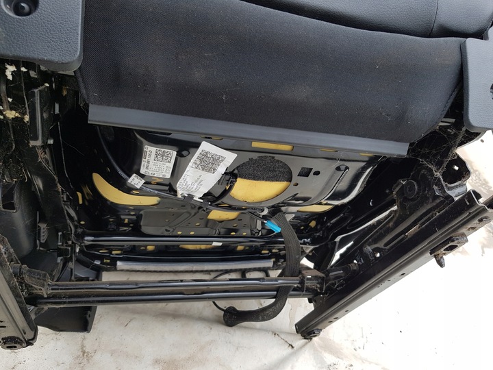 фото №9, Сидіння водія vw tiguan 5n0