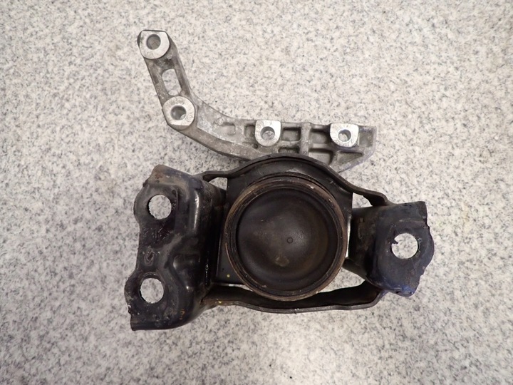 фото №4, Nissan micra k13 1.2i 10- подушка двигуна права