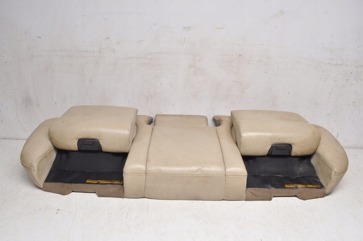 фото №1, Volvo xc70 ii v70 06-14 сиденье диван зад задняя з fotelikami