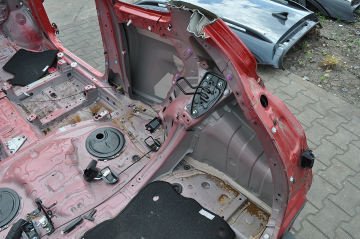 фото №8, Toyota yaris iv gr 1.6 12v 261km 2020r четверть крыло правое зад заднее 3u5