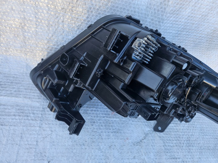 фото №10, Kia ev9 фара передняя левая полный led 92101do130 комплектная