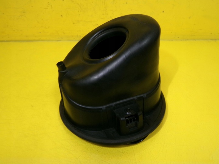 фото №7, Крышка заливка топлива seat toledo iii 5p5809905 nr46