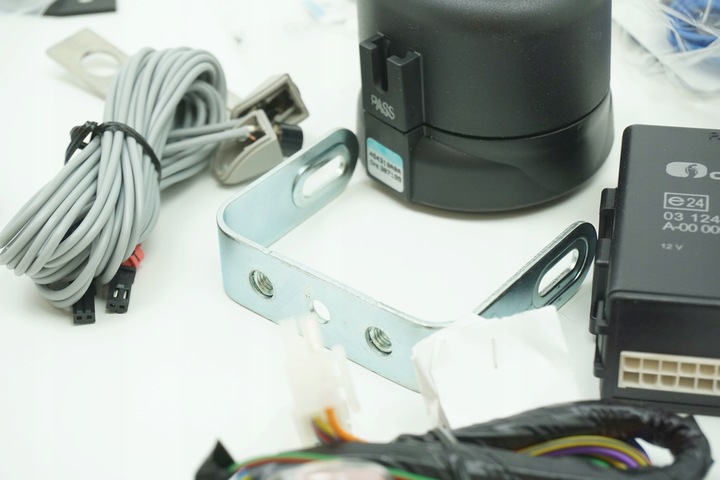 фото №8, Новий оригінальний номер alarm duster sandero logan mcv 8201302697