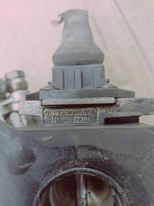 фото №5, 3435201569#030129654b# 0132008600#przepustnica труба воздуха golf iii 1.3b