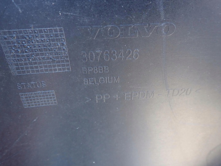 фото №14, Volvo xc60 i 1 рестайлинг 13-17 задний бампер pdc