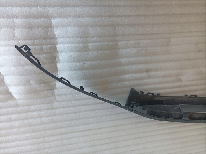 фото №10, Планка спойлер решітка бампера mercedes e w213