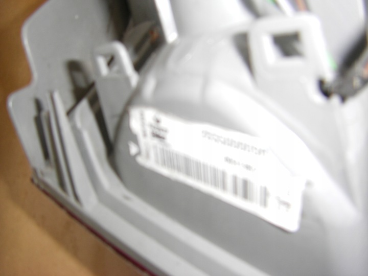 фото №7, Renault megane iii hb лампа кришки лівий зад