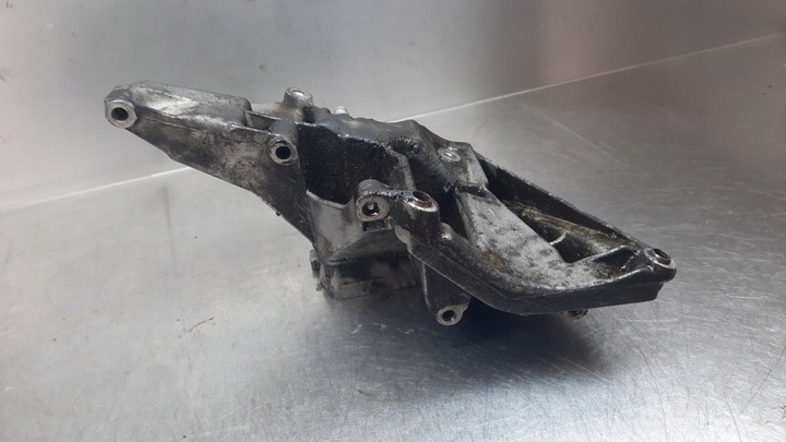 фото №6, Лапи двигателя r1112361330 mercedes c-klasa w202 2.0b