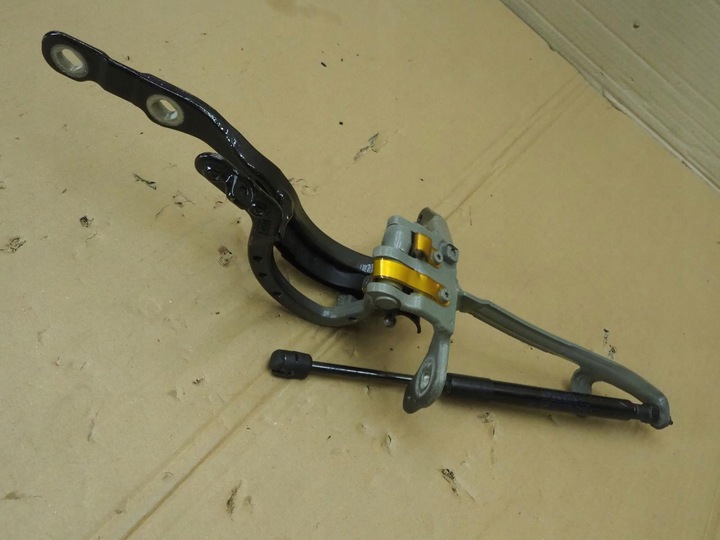 фото №15, Bmw g21 петля кришки багажника лівий зад 7453405