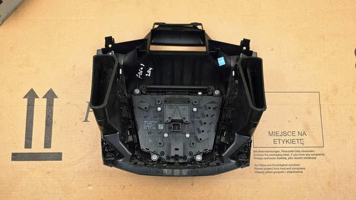 фото №10, Ford focus mk3 2010 - 2014 r панель радио навигации навигация радио считыватель
