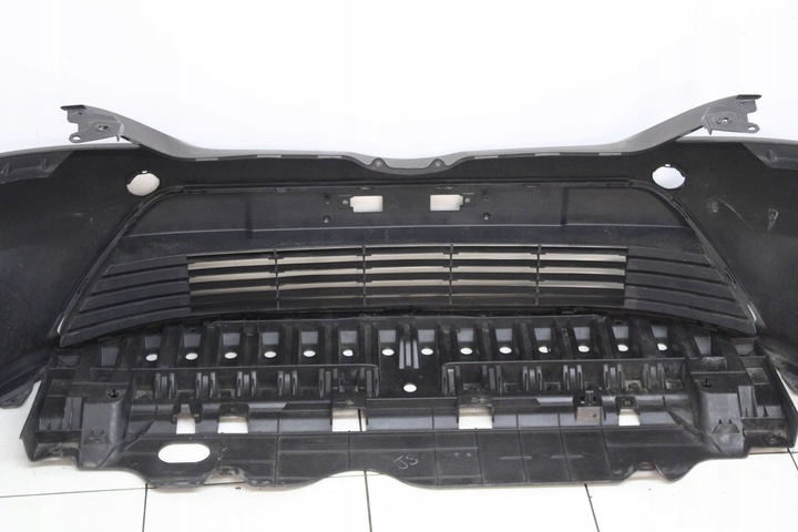 фото №7, Toyota avensis t27 рестайлинг 2011r- бампер перед переднее