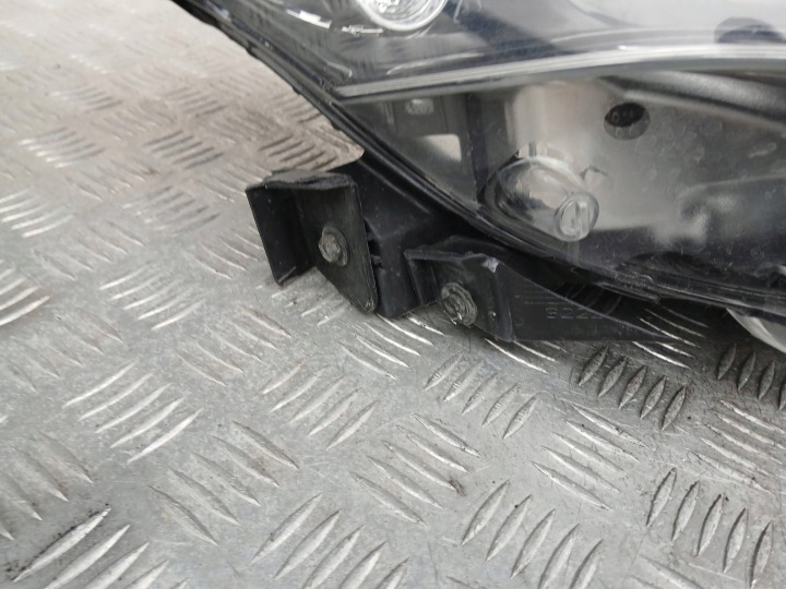 фото №7, Renault laguna iii фара правая передняя правое перед европа