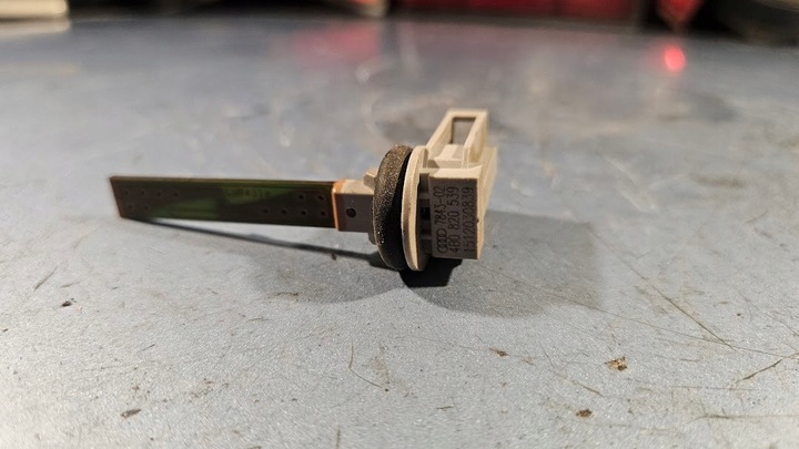 фото №6, Датчик температури нагрівача vw audi seat skoda 784302 4b0820539