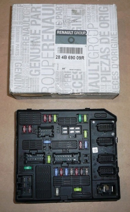 фото №1, Коробка предохранителей renault scenic iii